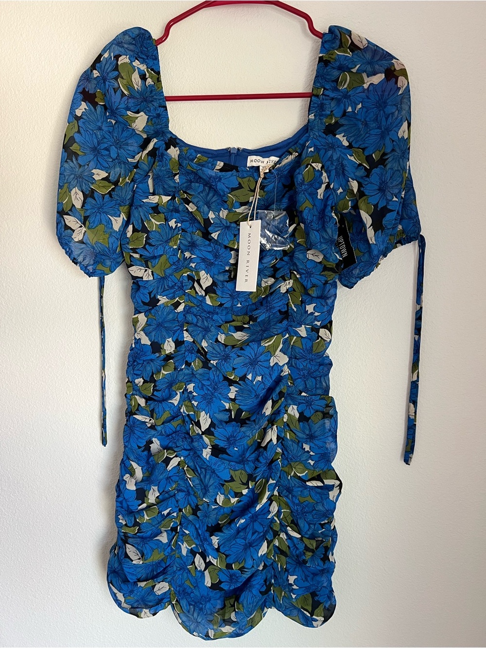 Moon River Blue Floral Puff-Sleeve Mini Dress